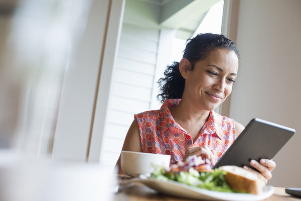 How Your Diet May Impact Hot Flashes in Summer