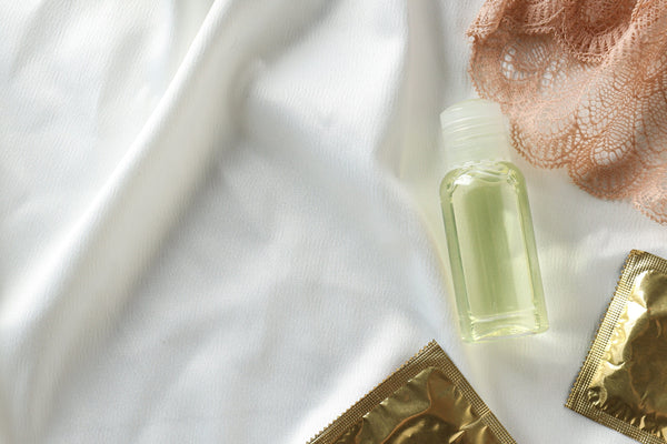 Lubricant in bottle with lace