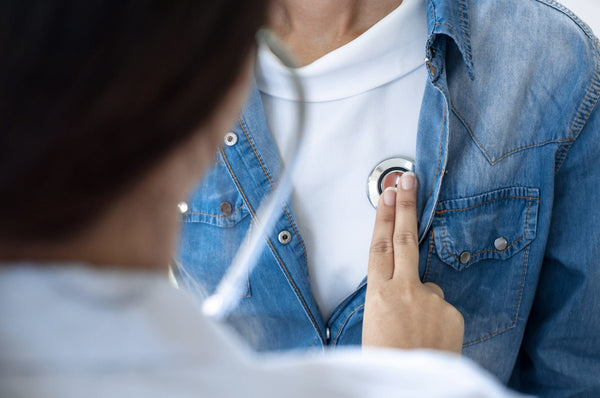 The Connection Between Heart Health, Blood Pressure & Cholesterol in Menopause