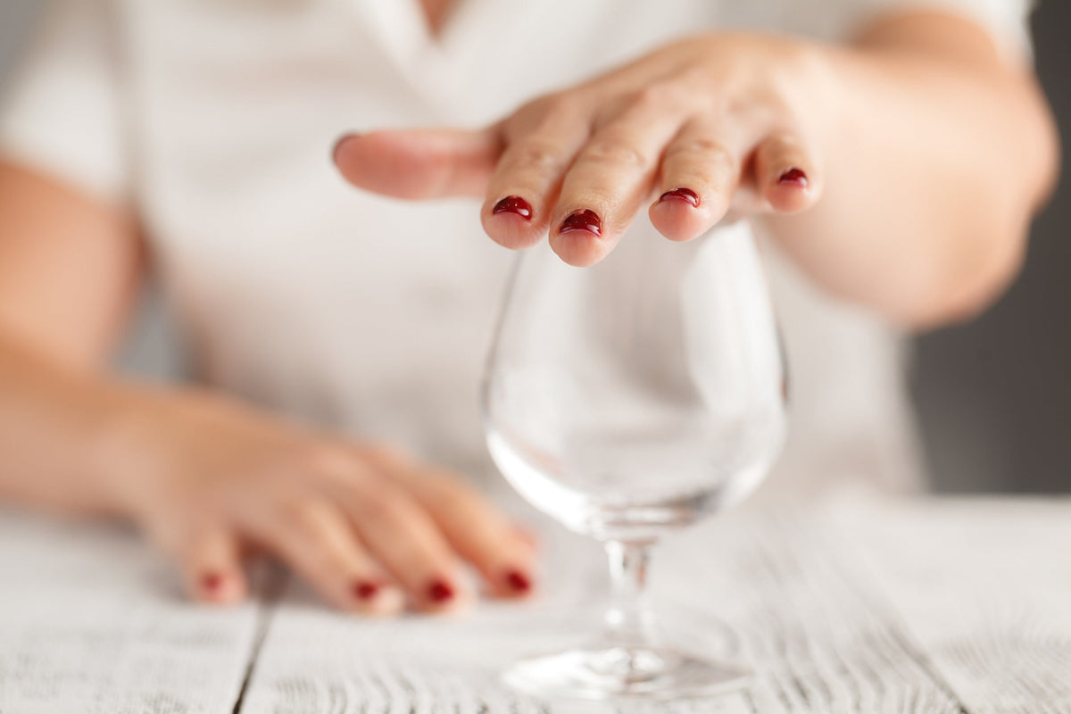 Dry January Benefits for Women in Perimenopause, Menopause & Beyond